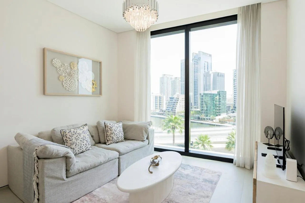 Luxury At Jbr Jumeirah Gate Tower 1 1 Bed Dubai United Arab Emirates
